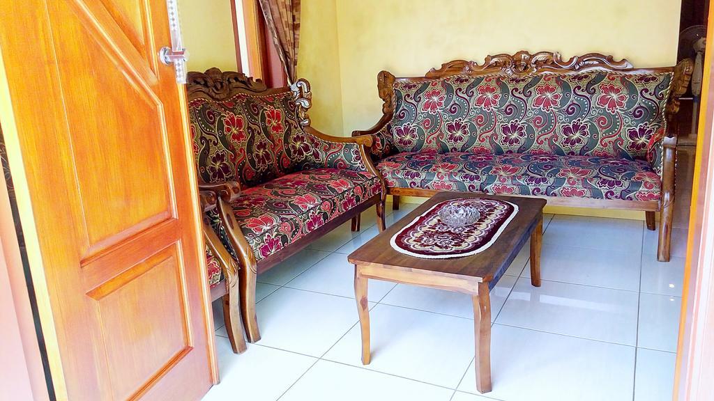 Ragha Homestay Batukaras ภายนอก รูปภาพ