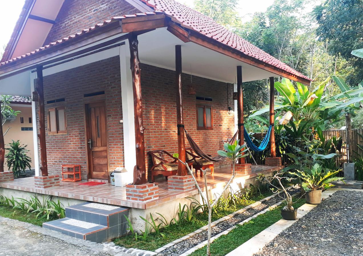 Ragha Homestay Batukaras ภายนอก รูปภาพ